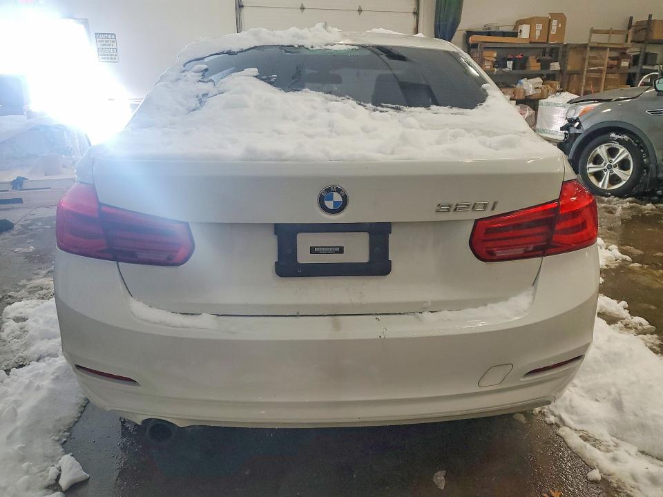 Photo 6 from auction – 2016 BMW 320 with VIN WBA8A9C57GK619198