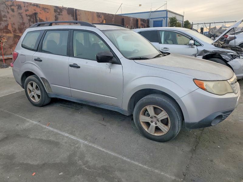 Photo 4 from auction – 2011 SUBARU FORESTER 2 with VIN JF2SHABCXBG708346