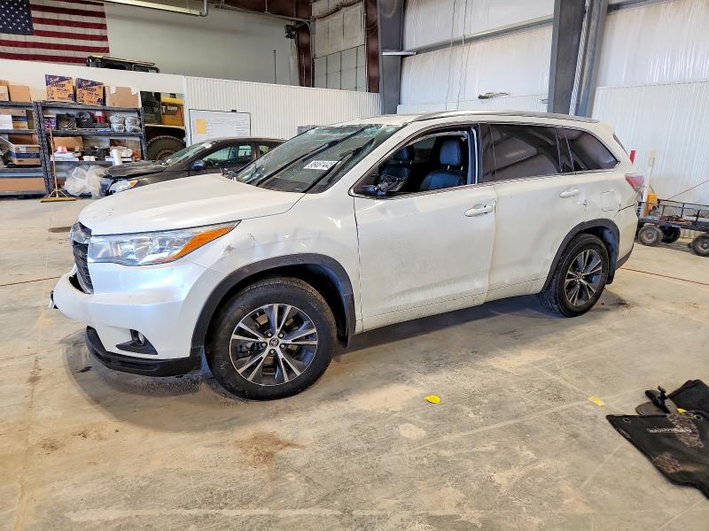 TOYOTA HIGHLANDER 2016 with VIN 5TDJKRFHXGS274930 - Photo from auction