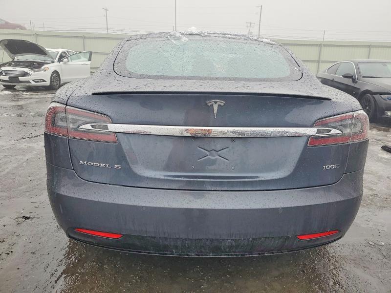 Photo 6 from auction – 2018 TESLA MODEL S with VIN 5YJSA1E21JF262294