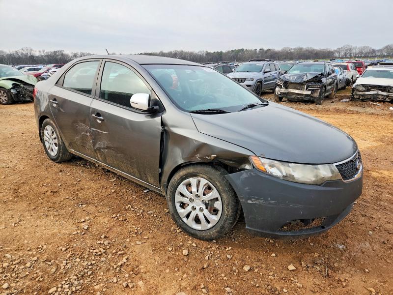 Zdjęcie 4 z aukcji – 2013 KIA FORTE EX z VIN KNAFU4A21D5736182
