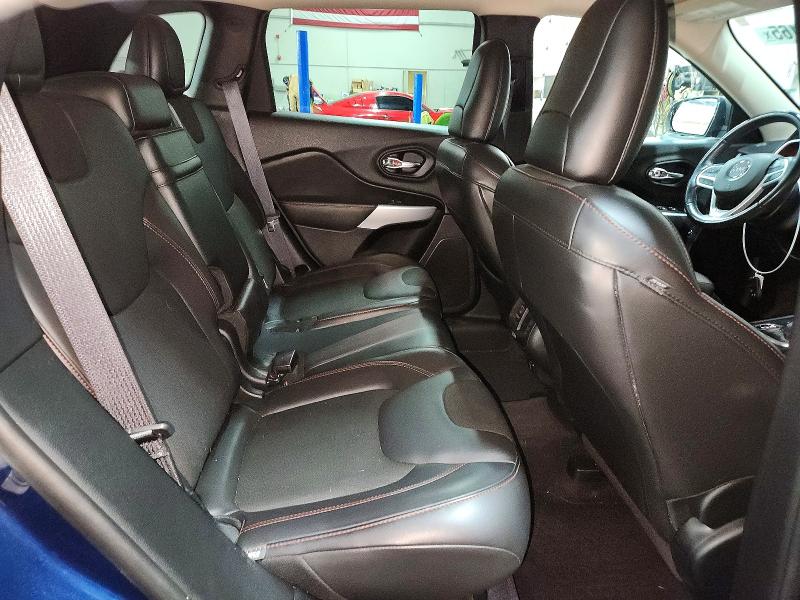 Photo 11 from auction – 2018 JEEP CHEROKEE with VIN 1C4PJMBX2JD562666