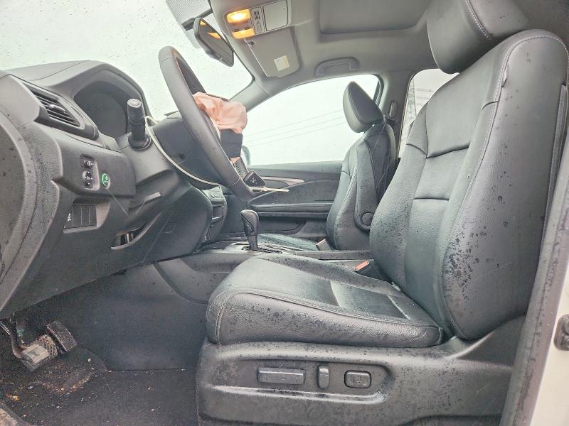 Photo 7 from auction – 2017 HONDA PILOT with VIN 5FNYF5H56HB044273