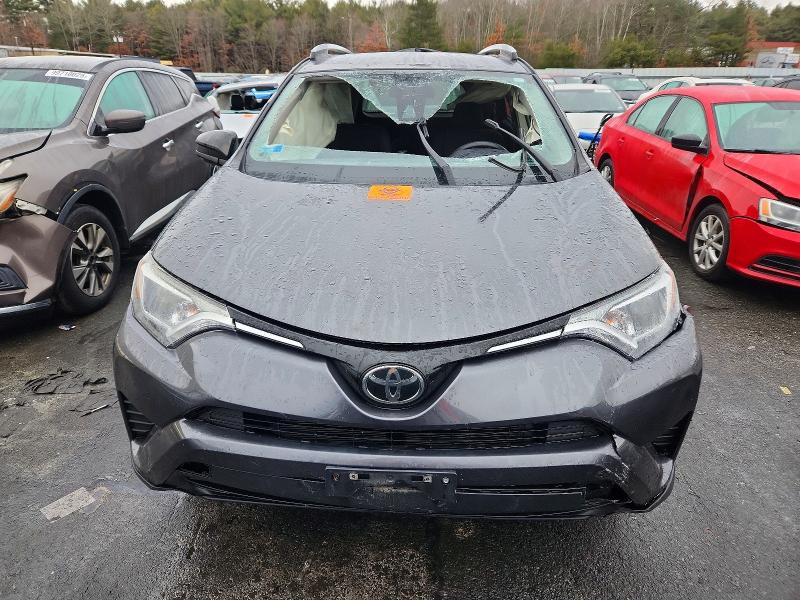 Photo 5 from auction – 2017 TOYOTA RAV4 LE with VIN JTMBFREV8HJ111885
