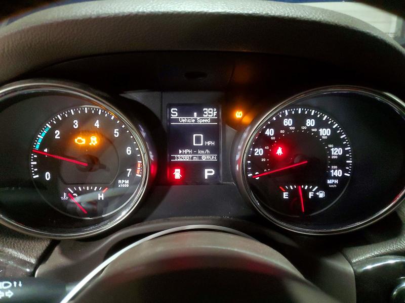 Photo 9 from auction – 2012 JEEP GRAND CHER with VIN 1C4RJFAGXCC245278