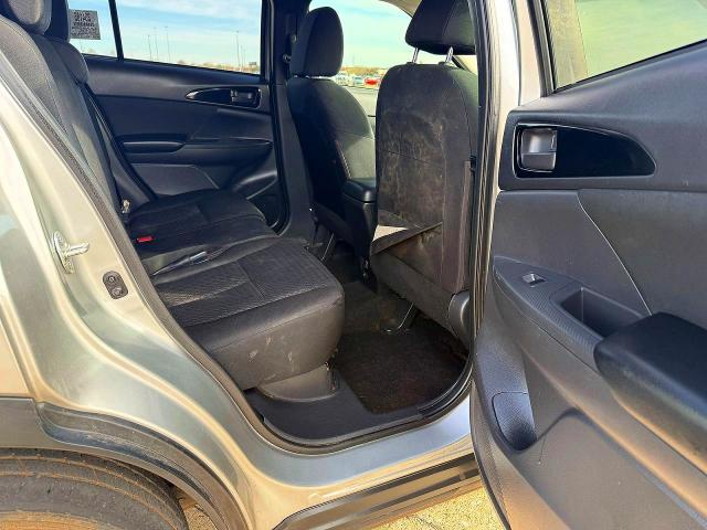 Photo 6 from auction – 2019 MITSUBISHI ECLIPSE CR with VIN JA4AT3AA5KZ033508