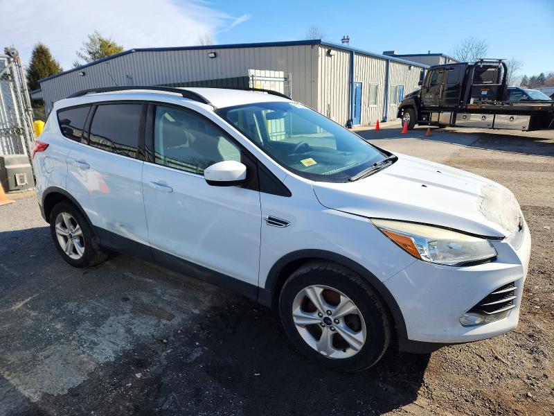 Photo 4 from auction – 2014 FORD ESCAPE with VIN 1FMCU0G93EUB56177