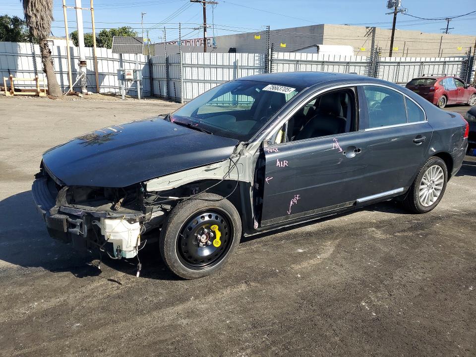 VOLVO S80 3.2 2013 with VIN YV1940ASXD1171828 - Photo from auction