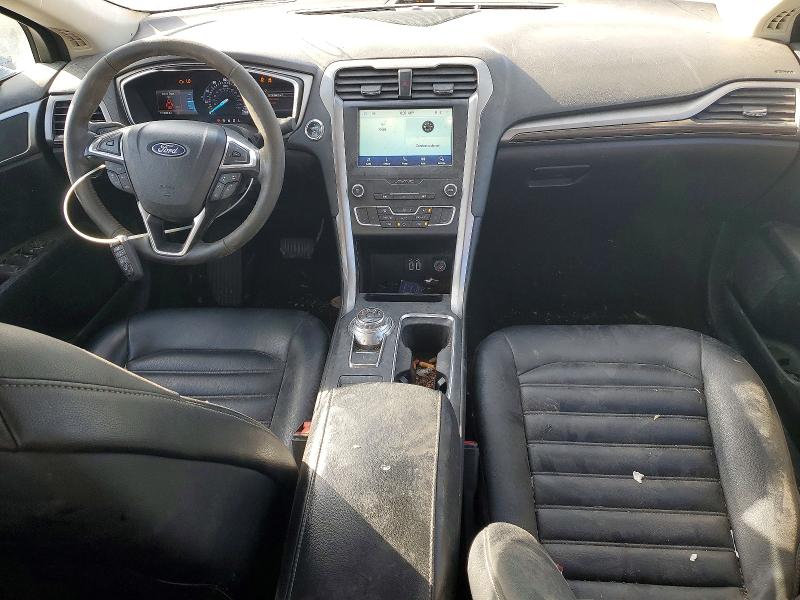 Photo 8 from auction – 2020 FORD FUSION SEL with VIN 3FA6P0CD8LR196204