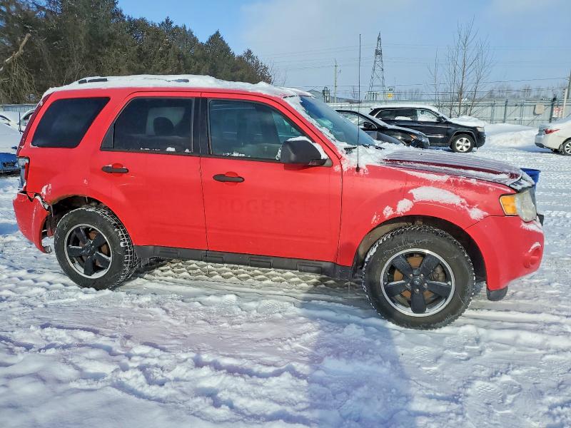 Foto 4 de la subasta – 2011 FORD ESCAPE XLT con VIN 1FMCU9D77BKC00034