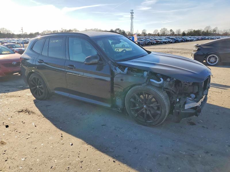 Photo 4 from auction – 2023 BMW X3 with VIN 5UX83DP01P9S63724