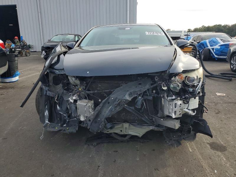 Photo 5 from auction – 2011 LEXUS LS 460 with VIN JTHBL5EF9B5107935