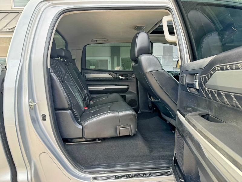Photo 6 from auction – 2014 TOYOTA TUNDRA CRE with VIN 5TFAW5F14EX358409