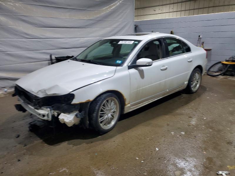 VOLVO S80 2010 with VIN YV1960AS0A1129352 - Photo from auction