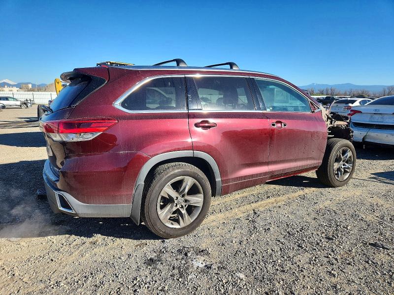 Photo 3 from auction – 2018 TOYOTA HIGHLANDER with VIN 5TDDZRFH7JS853910