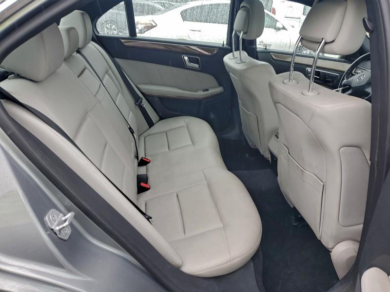 Photo 10 from auction – 2011 MERCEDES-BENZ E 350 BLUE with VIN WDDHF2EB3BA357232