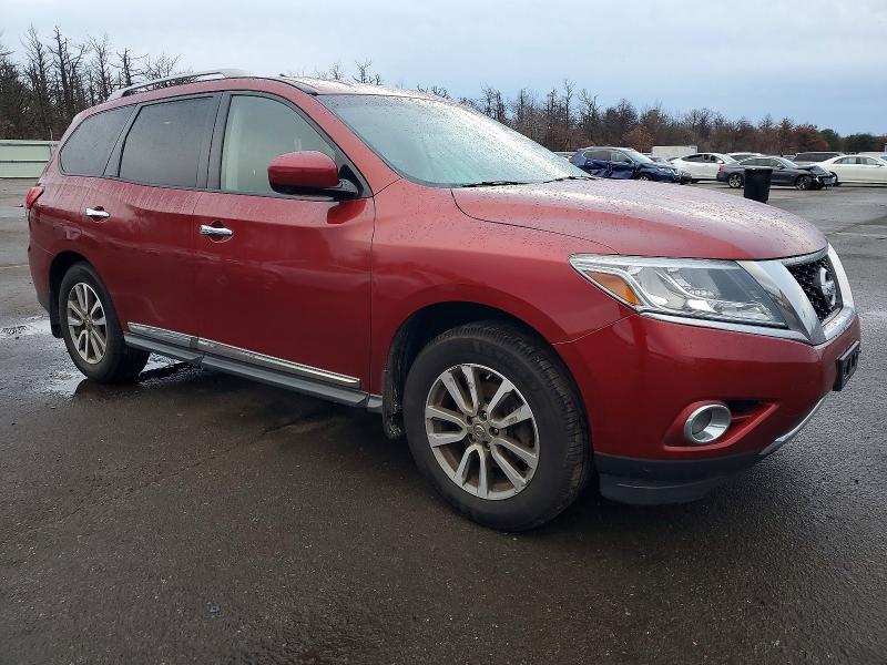 Photo 4 from auction – 2016 NISSAN PATHFINDER with VIN 5N1AR2MM4GC632183