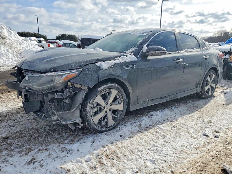 KIA OPTIMA 2019 with VIN 5XXGT4L34KG370730 - Photo from auction