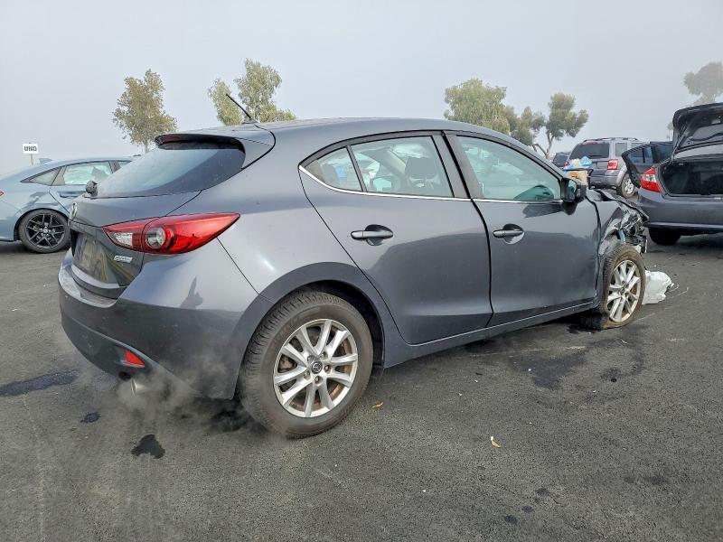 Photo 3 from auction – 2016 MAZDA 3 TOURING with VIN JM1BM1L75G1309415