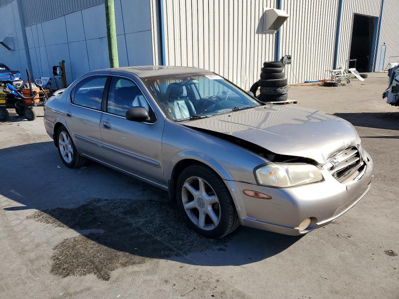 Photo 4 from auction – 2000 NISSAN MAXIMA GLE with VIN JN1CA31DXYT529613