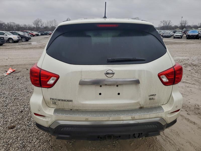 Photo 6 from auction – 2017 NISSAN PATHFINDER with VIN 5N1DR2MMXHC602832