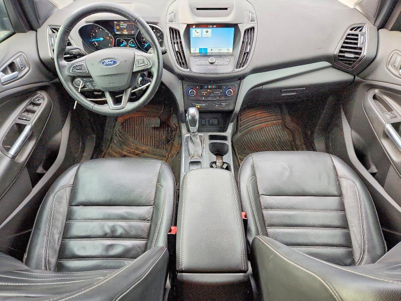 Photo 8 from auction – 2018 FORD ESCAPE SEL with VIN 1FMCU9HD1JUA98667