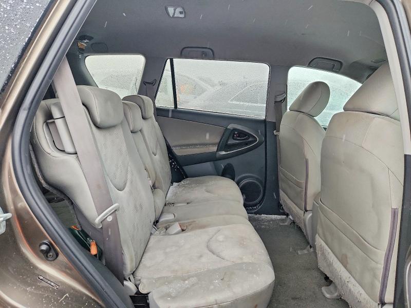 Photo 11 from auction – 2010 TOYOTA RAV4 with VIN 2T3JF4DV1AW067218