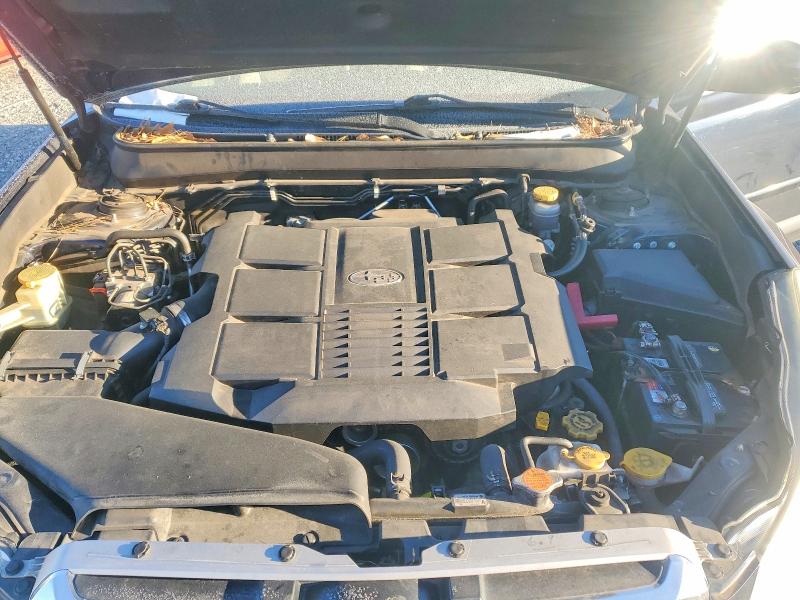 Photo 11 from auction – 2014 SUBARU OUTBACK 3. with VIN 4S4BRDMC6E2212192