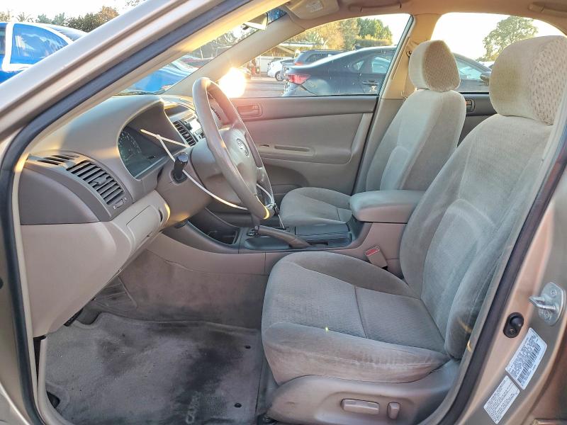 Photo 7 from auction – 2003 TOYOTA CAMRY LE with VIN 4T1BE32K53U123411