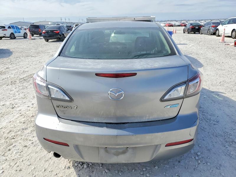 Photo 6 from auction – 2012 MAZDA 3 I with VIN JM1BL1V70C1533413