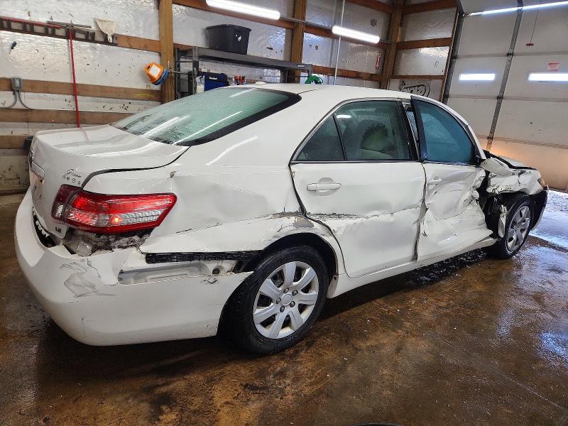 Photo 3 from auction – 2011 TOYOTA CAMRY BASE with VIN 4T1BF3EK2BU635988