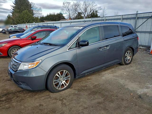 HONDA ODYSSEY 2011 with VIN 5FNRL5H69BB101725 - Photo from auction