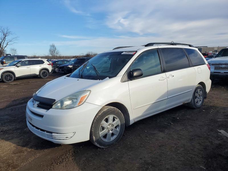 TOYOTA SIENNA XLE 2004 with VIN 5TDZA23C94S084182 - Photo from auction
