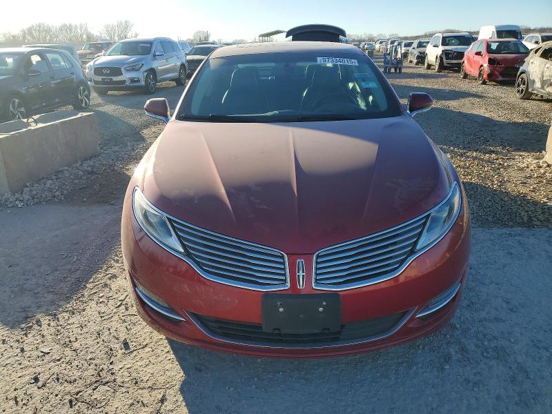 Photo 5 from auction – 2016 LINCOLN MKZ with VIN 3LN6L2J91GR618542