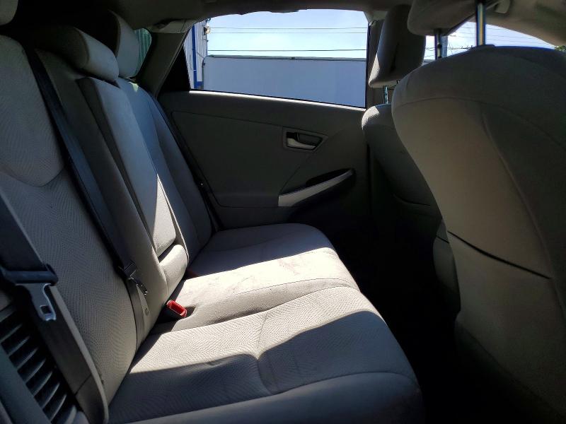 Photo 11 from auction – 2015 TOYOTA PRIUS with VIN JTDKN3DU1F1999272