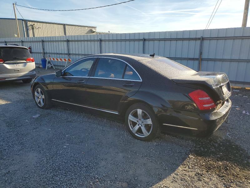 Photo 2 from auction – 2010 MERCEDES-BENZ S 550 with VIN WDDNG7BB6AA321552