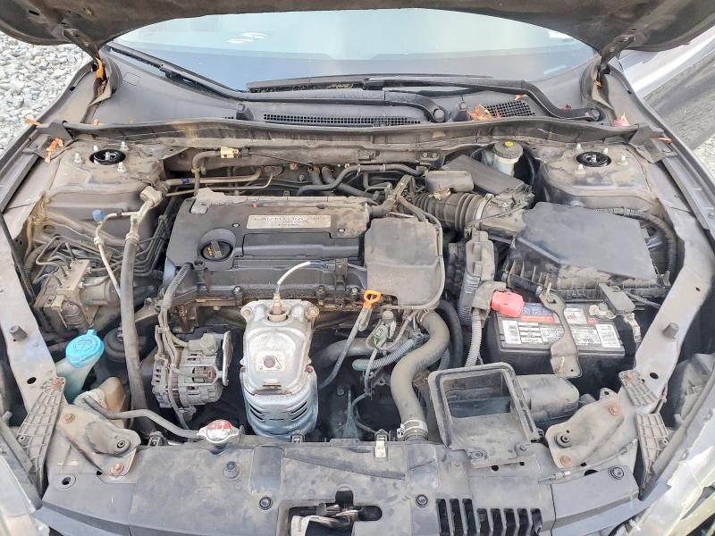 Photo 11 from auction – 2014 HONDA ACCORD with VIN 1HGCR2F38EA305037