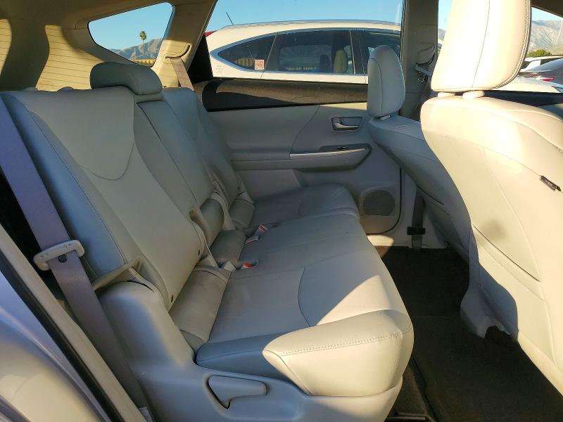 Photo 10 from auction – 2012 TOYOTA PRIUS V with VIN JTDZN3EU4C3165641