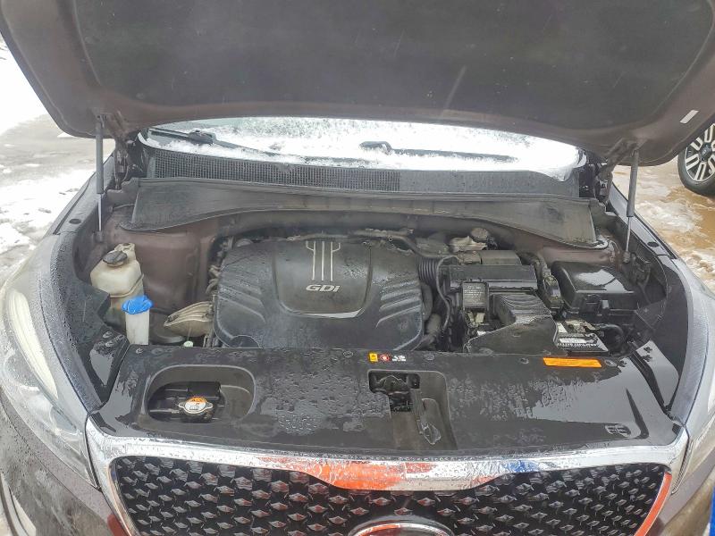Photo 11 from auction – 2016 KIA SORENTO with VIN 5XYPH4A55GG094373