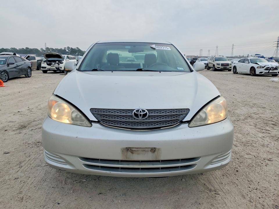 Photo 5 from auction – 2003 TOYOTA CAMRY LE with VIN 4T1BE32K23U224146