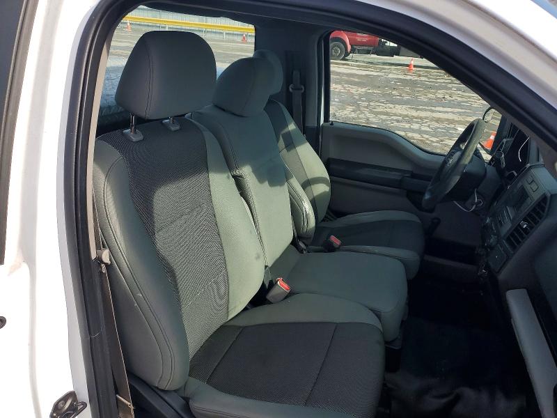 Zdjęcie 10 z aukcji – 2016 FORD F150 z VIN 1FTMF1C81GKD60142