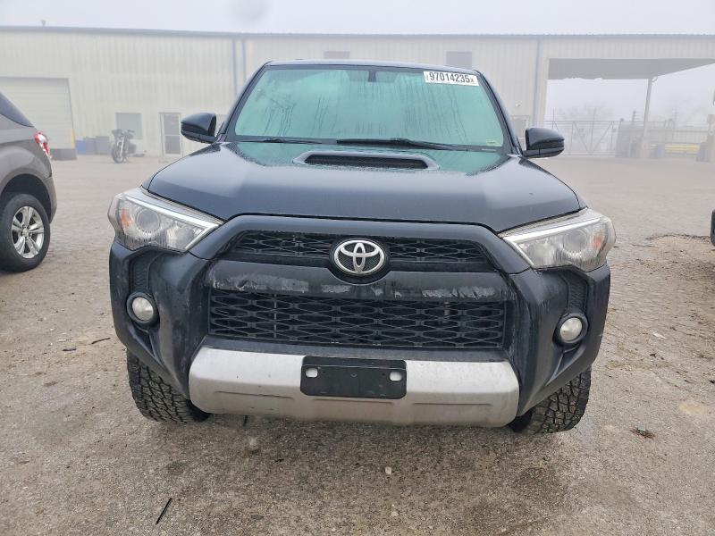 Photo 5 from auction – 2014 TOYOTA 4RUNNER with VIN JTEBU5JR3E5201369