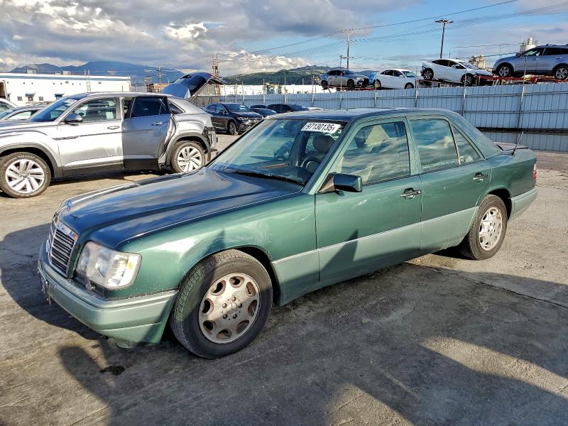 MERCEDES-BENZ E 420 1994 with VIN WDBEA34E1RC085144 - Photo from auction