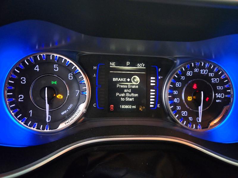 Photo 9 from auction – 2015 CHRYSLER 200 LIMITE with VIN 1C3CCCAB2FN720325