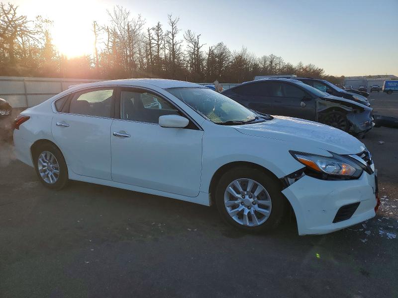 Photo 4 from auction – 2018 NISSAN ALTIMA 2.5 with VIN 1N4AL3AP8JC107067