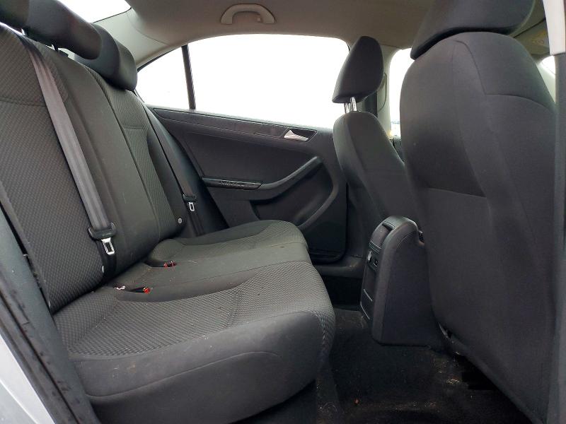 Photo 10 from auction – 2013 VOLKSWAGEN JETTA BASE with VIN 3VW2K7AJ3DM261142