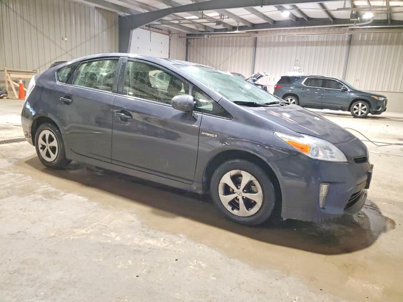 Zdjęcie 4 z aukcji – 2013 TOYOTA PRIUS z VIN JTDKN3DU8D1616263