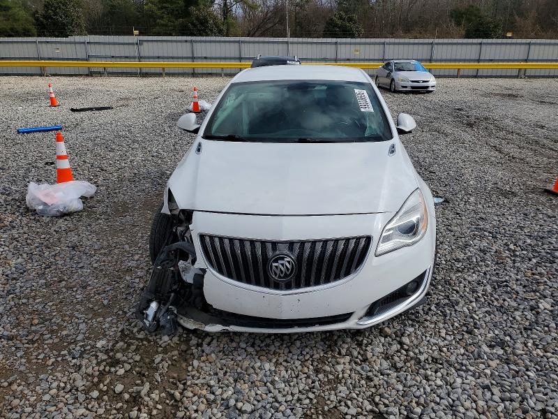 Photo 5 from auction – 2016 BUICK REGAL PREM with VIN 2G4GR5EX2G9171996