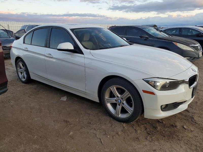 Photo 4 from auction – 2012 BMW 328 I with VIN WBA3A5C54CF342192
