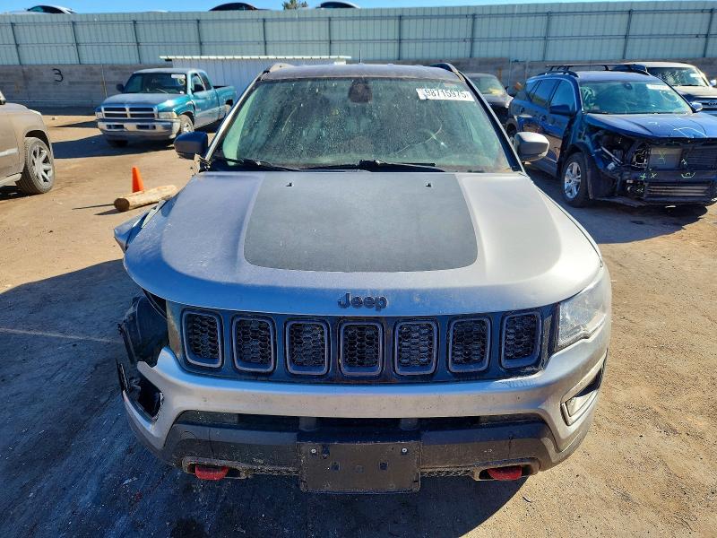 Photo 5 from auction – 2019 JEEP COMPASS with VIN 3C4NJDDB5KT627904